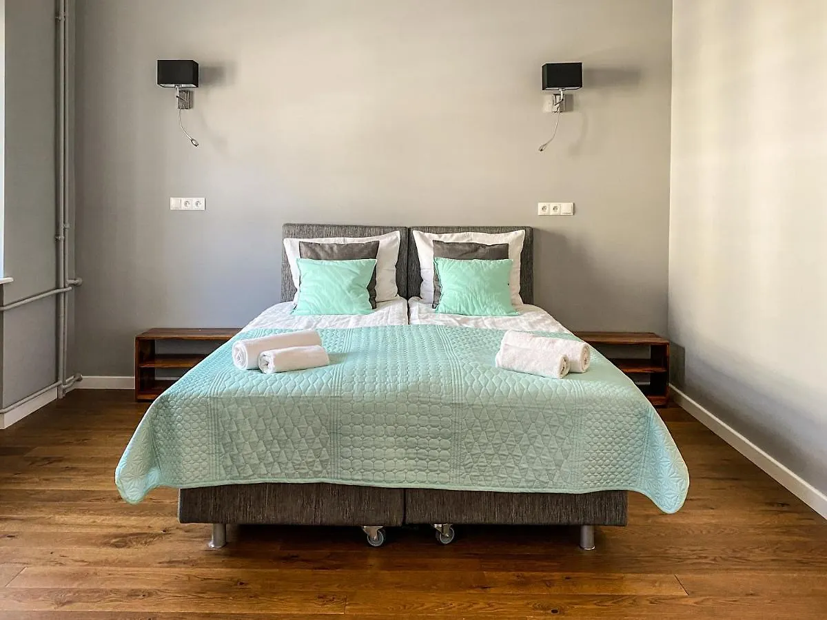 Apartment Aparthotel Nowy Swiat 29 Warsaw