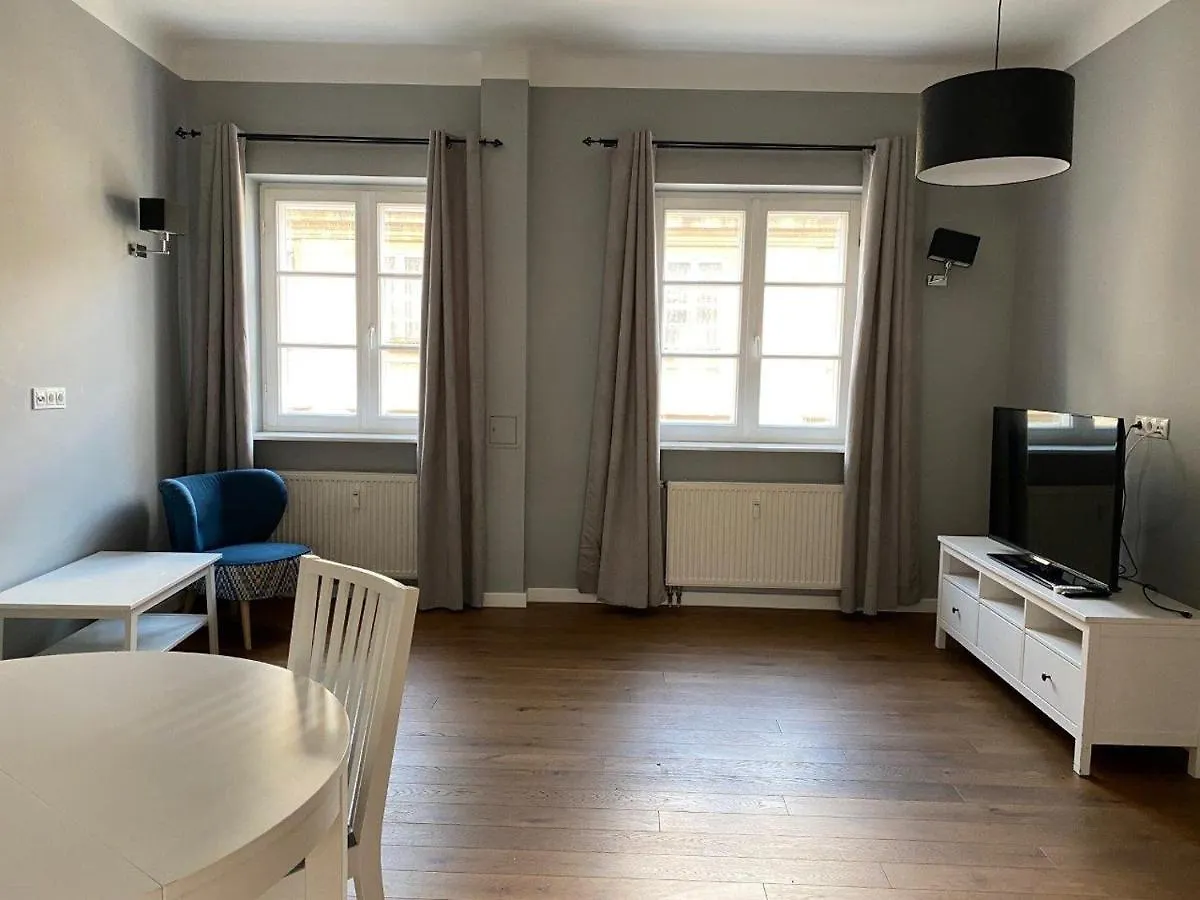 Apartment Aparthotel Nowy Swiat 29 Warsaw
