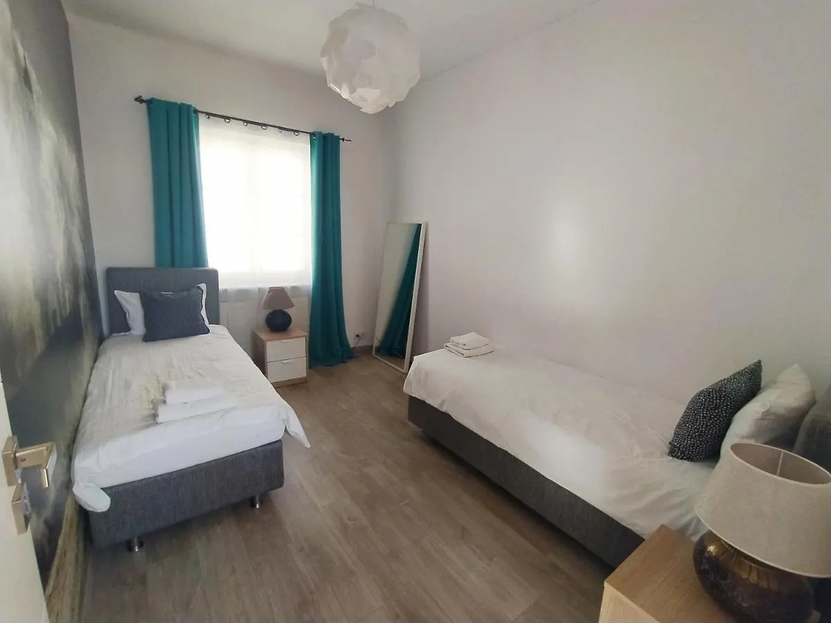 Aparthotel Nowy Swiat 29 Warsaw 2*,  Poland