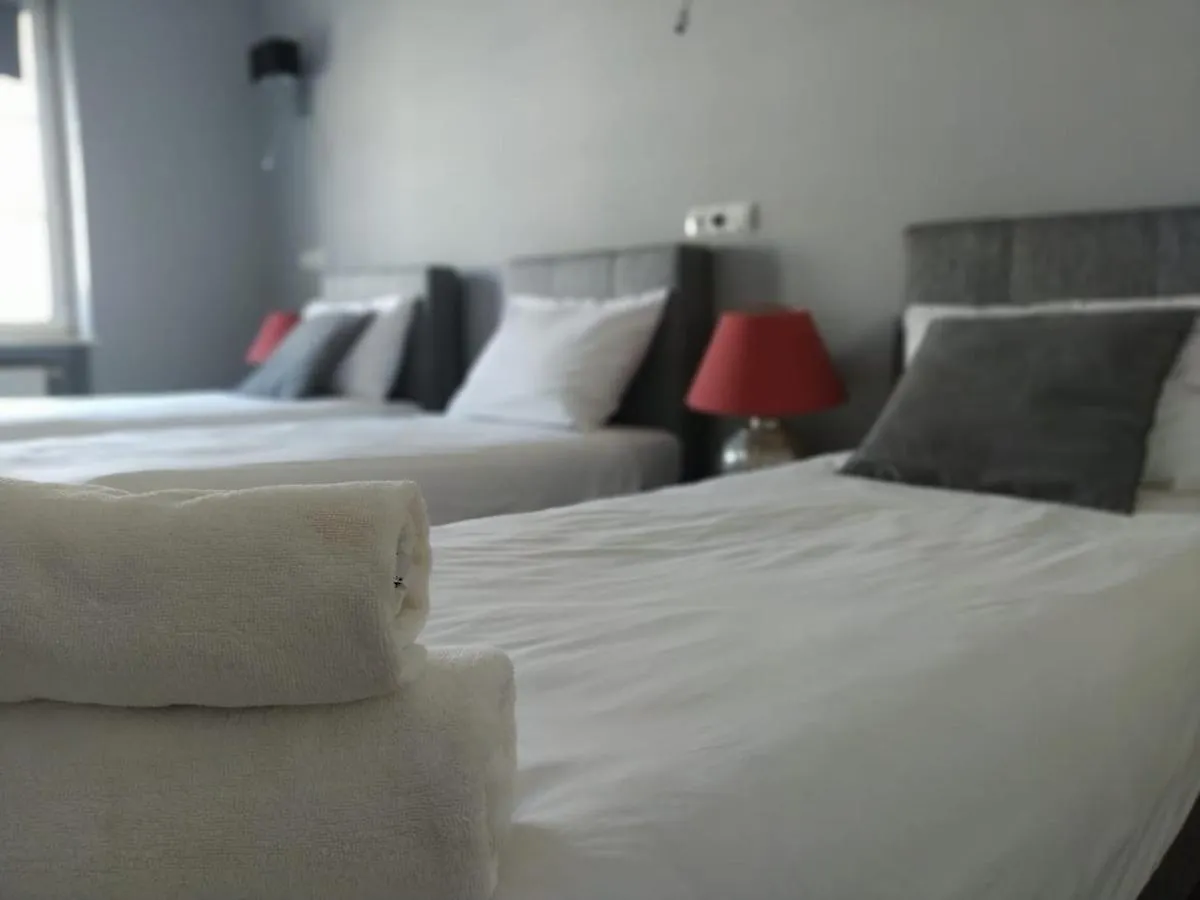Aparthotel Nowy Swiat 29 Varşova Daire