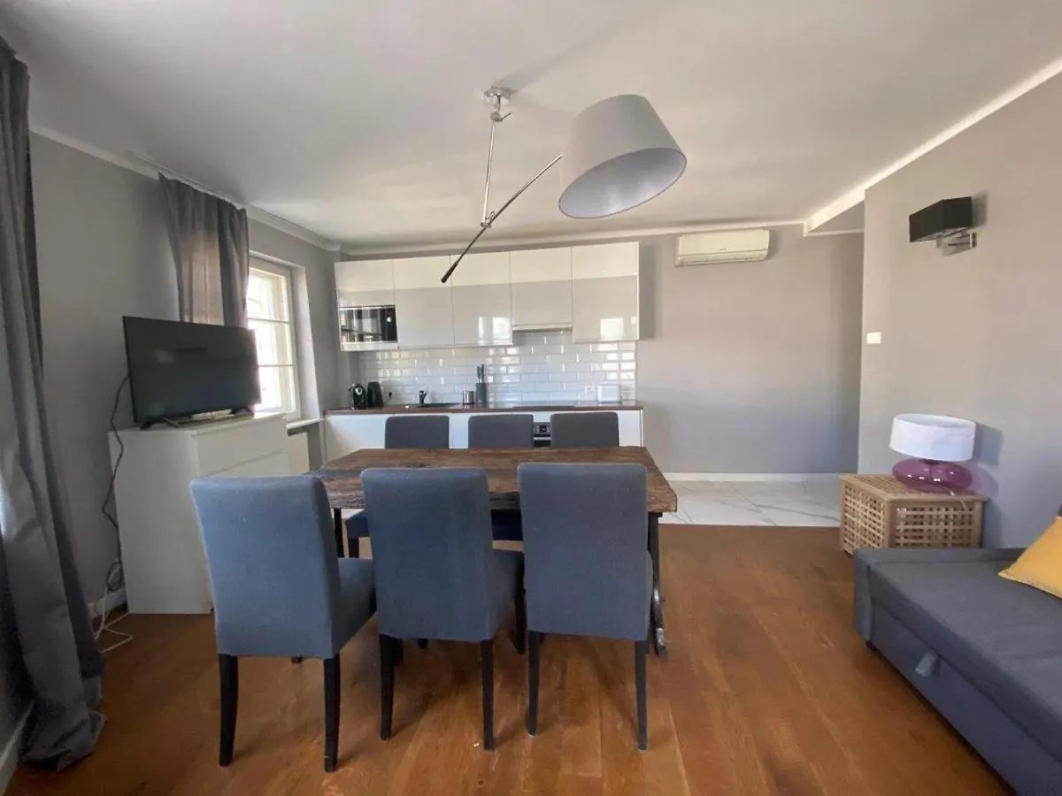 Aparthotel Nowy Swiat 29 Varşova Daire